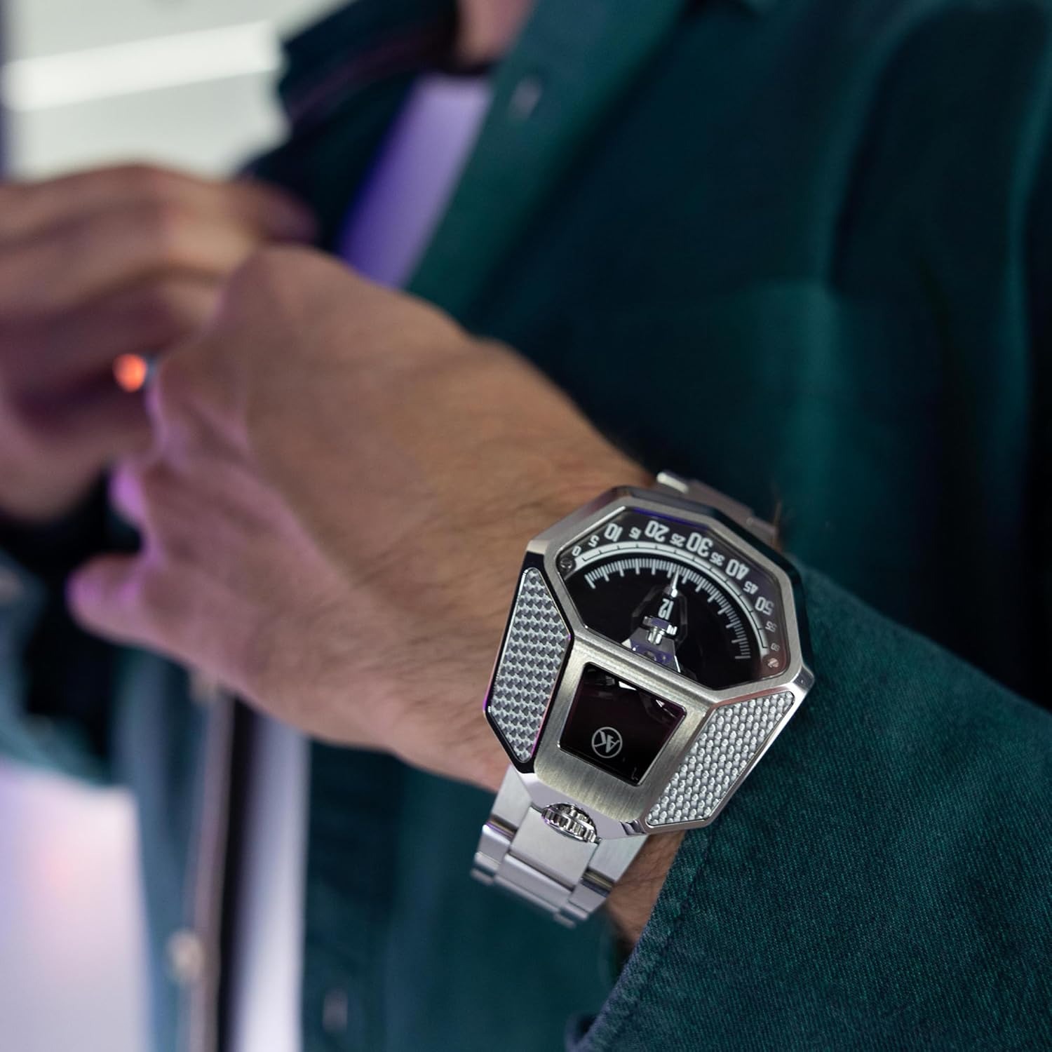 Atowak Men Cobra Steel Silver Automatic Watch 316L Stainless Steel & Carbon Fiber Patches Dial: 3D Copper & Aviation Aluminum & Geneva Pattern & Swiss LumiNova Printed Lens Watch for Men and Boys - Image 3